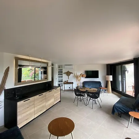 Apartment Marinesappartement, Duplex Saint-Tropez